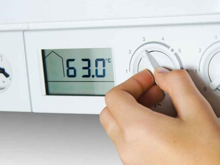 How Hot Is Too Hot Inside A House? (Unsafe Temperatures) ToolsOwner