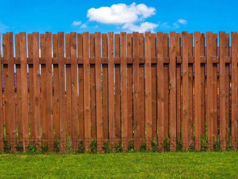 What Is The Best Type Of Fence To Put Up? ToolsOwner